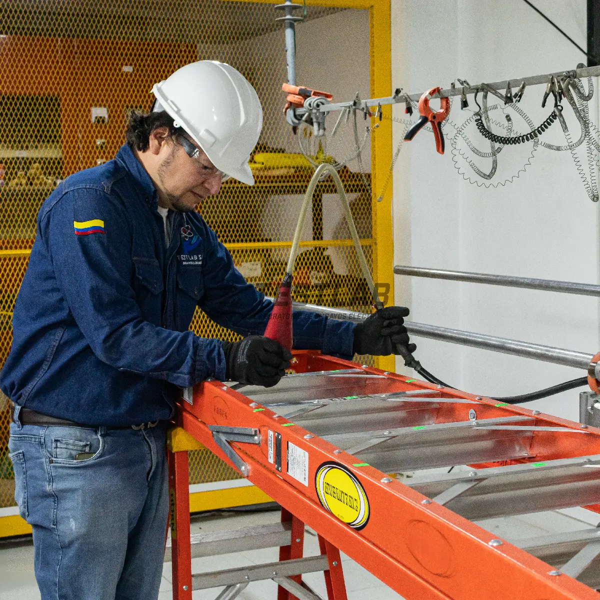 Ensayo de escalera dieléctrica